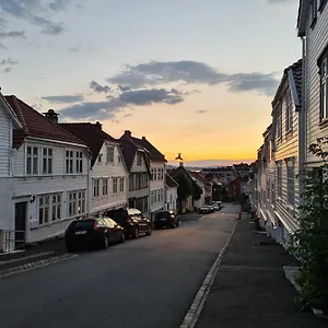 Floyen Townhouse Apartment